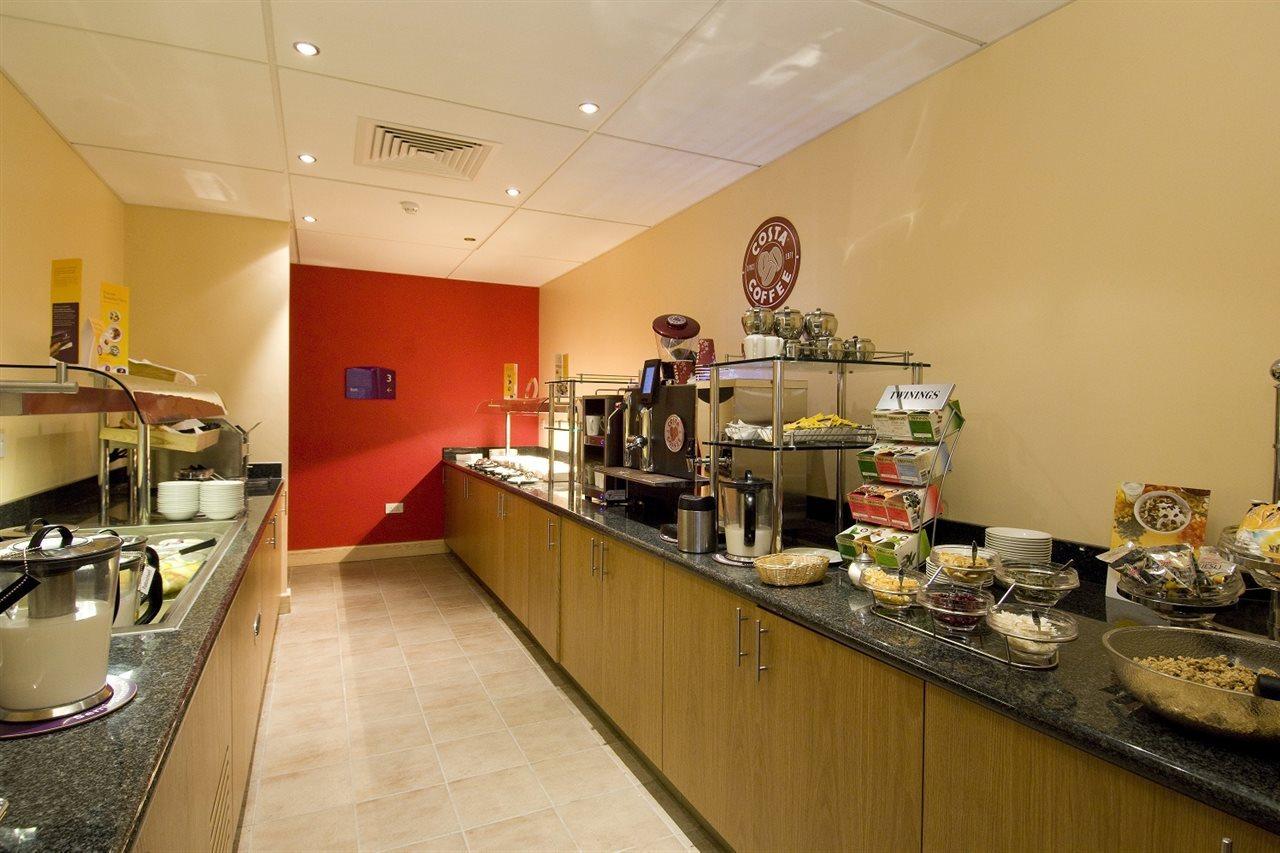 Premier Inn Sheffield City Centre 외부 사진