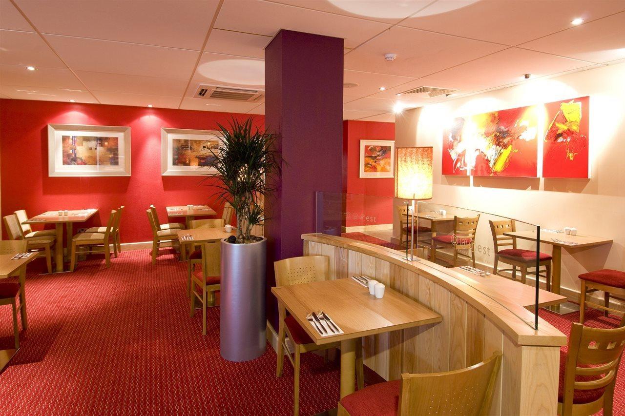 Premier Inn Sheffield City Centre 외부 사진